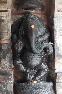 Swetha Vinayagar Temple in Thiruvalanchuzhli